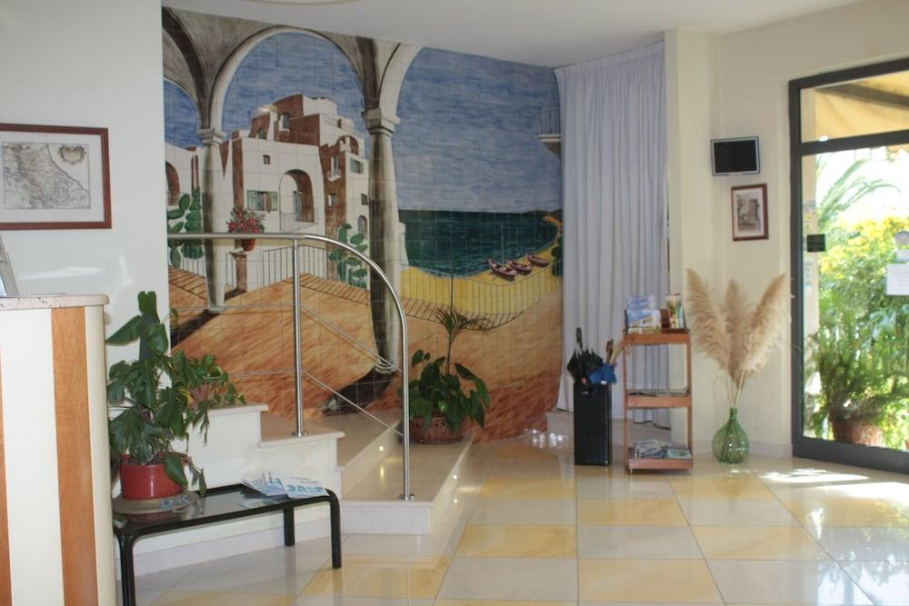Hotel Lido Vasto Bagian luar foto
