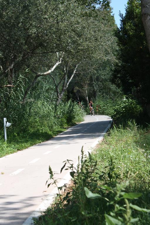 Hotel Lido Vasto Bagian luar foto