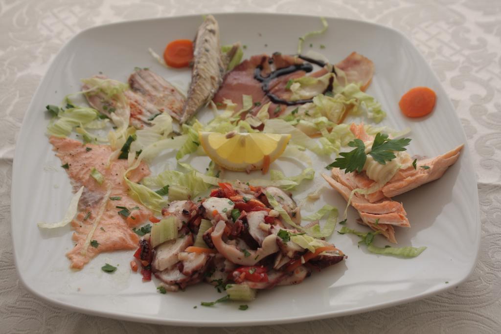 Hotel Lido Vasto Bagian luar foto