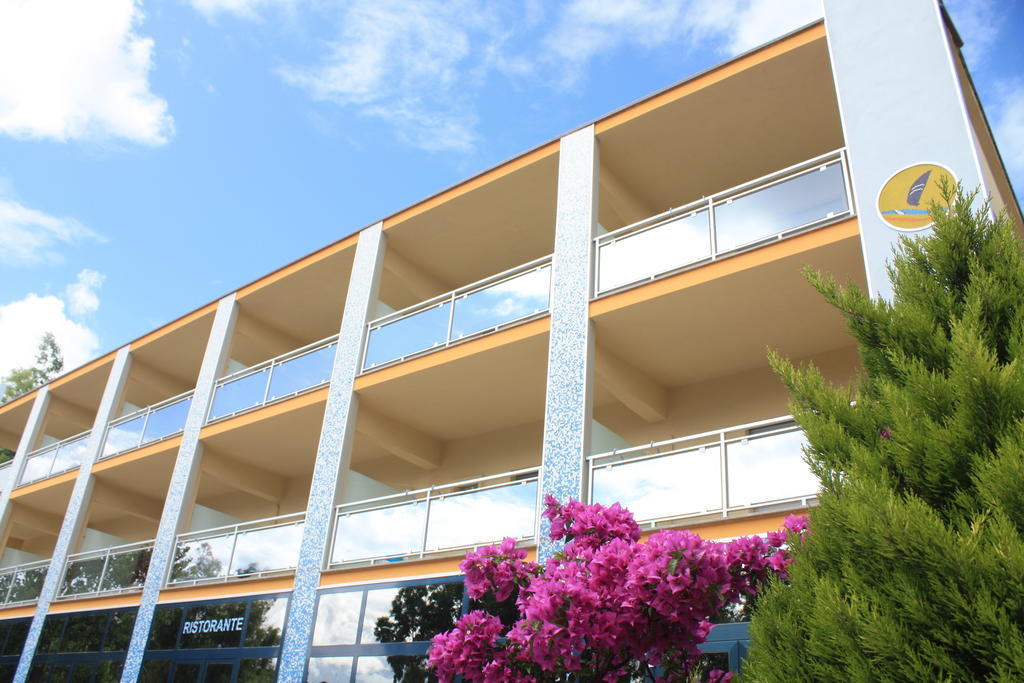 Hotel Lido Vasto Bagian luar foto